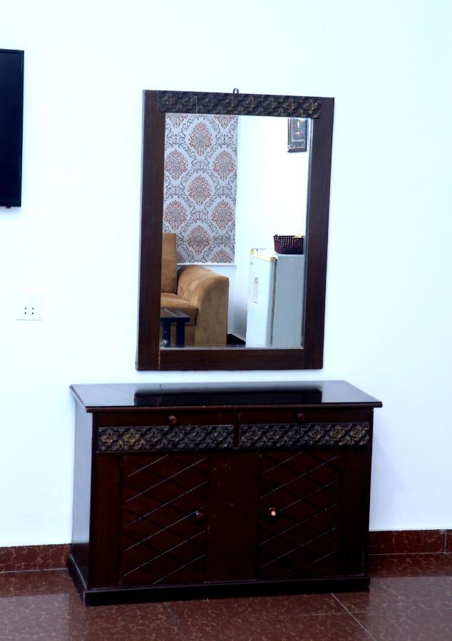Premier Inn Mall لاهور المظهر الخارجي الصورة