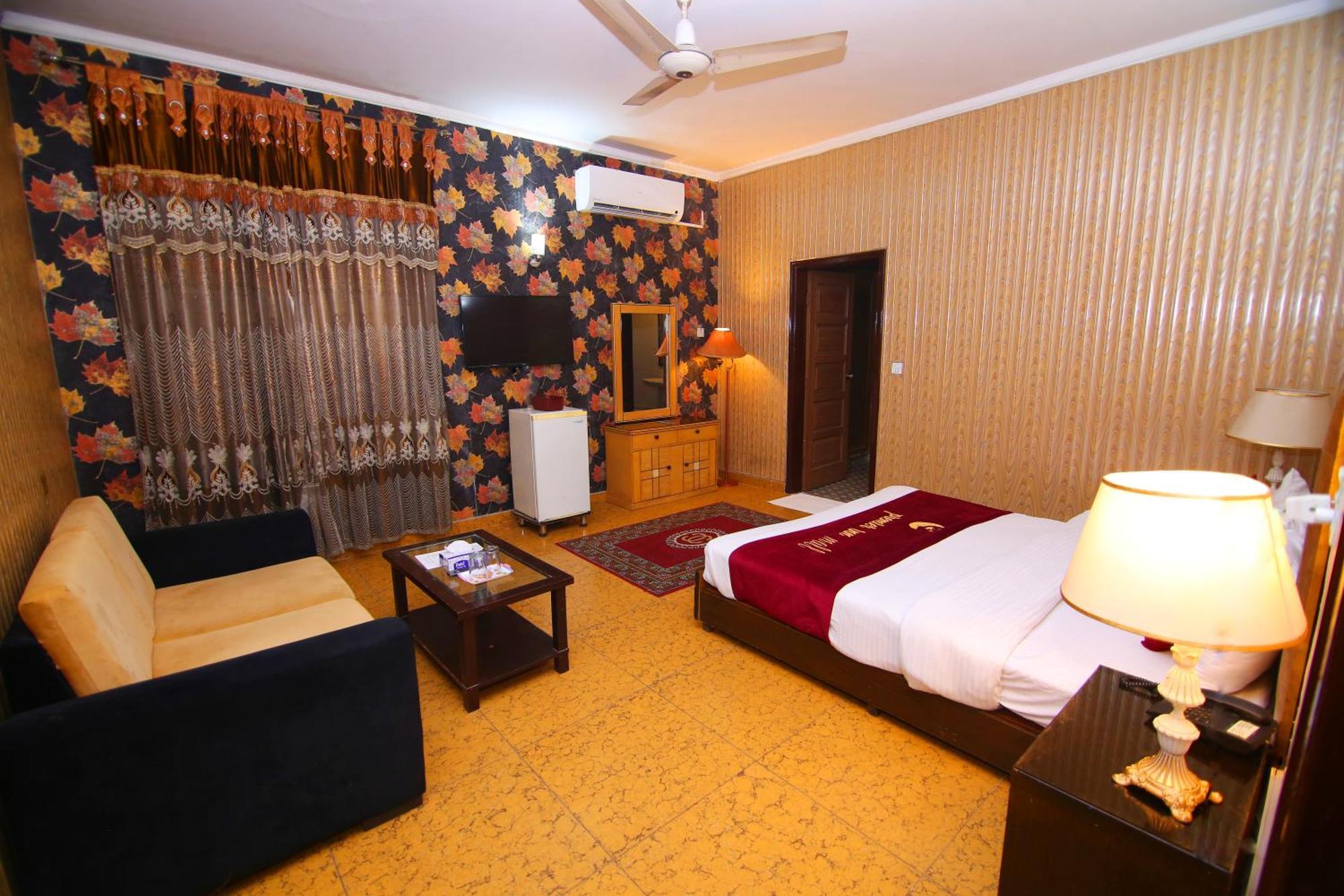Premier Inn Mall لاهور المظهر الخارجي الصورة